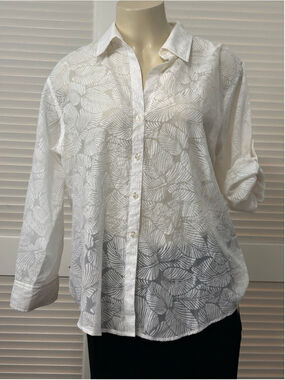 Ellen Tracy White Floral Button Down Shirt Size L Sheer Leaf Print